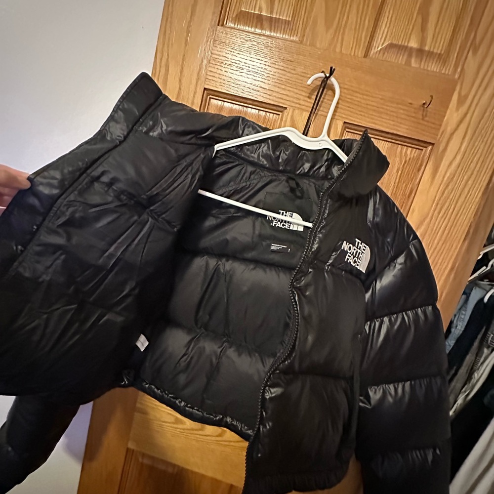 WOMEN'S THE NORTH FACE NUPTSE SHORT JACKET
